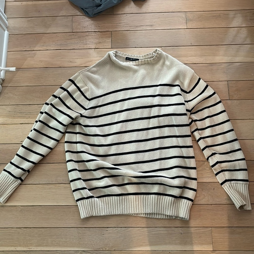 BRANDY MELVILLE striped sweater